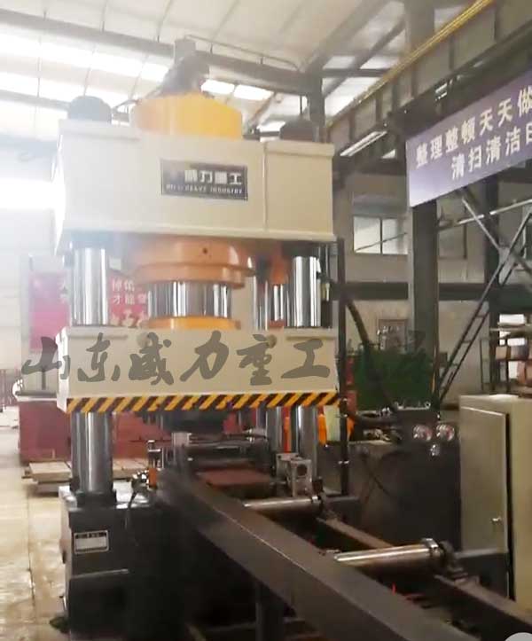 630噸錨桿托盤液壓機(jī)