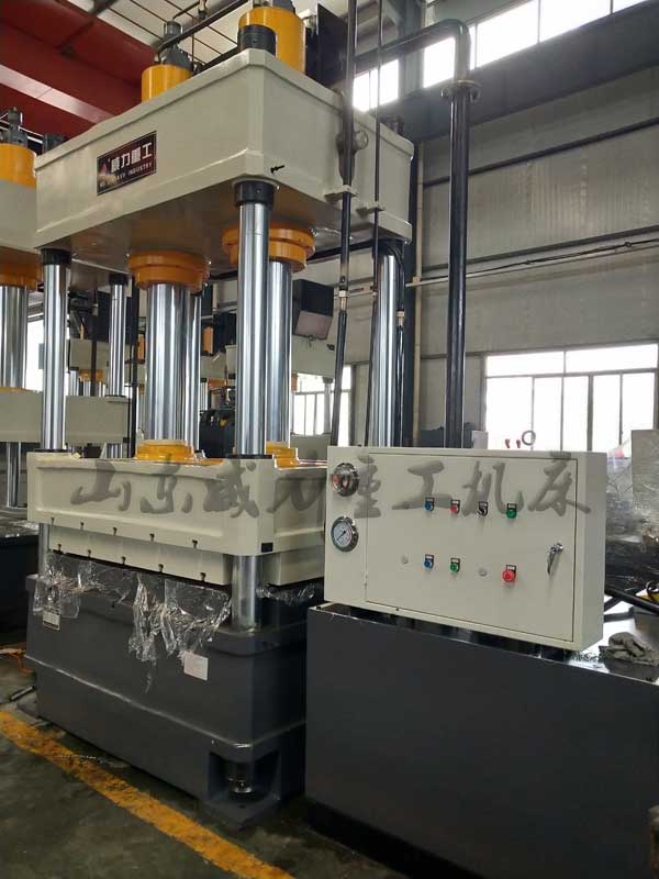 315噸三梁四柱壓力機
