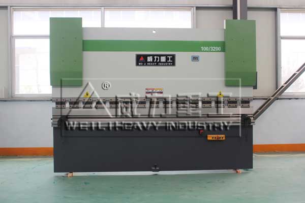 100噸2.5米液壓折彎?rùn)C(jī)