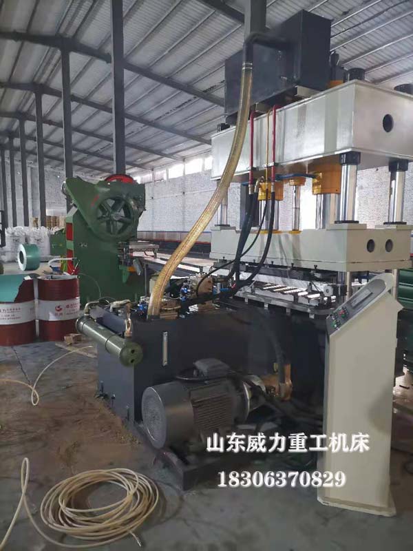 彩石金屬瓦客戶現(xiàn)場圖